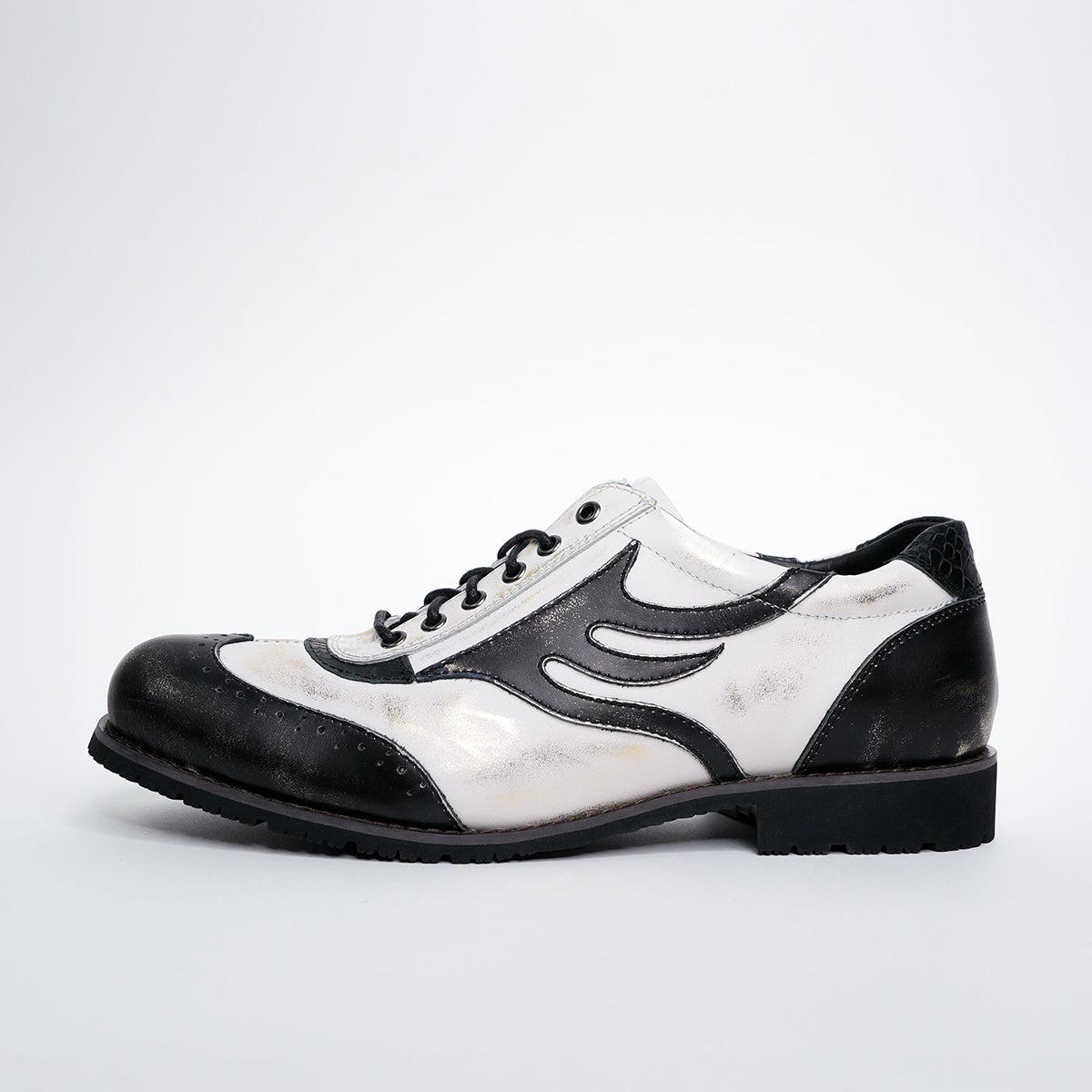 ドラゴン　タグ付きレザー編込みホワイト Z-DRAGON】73400 エコストレッチジャンパー[2024年秋冬]※SLIM